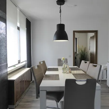 Casa vacanze Happyness 6 Personen *
